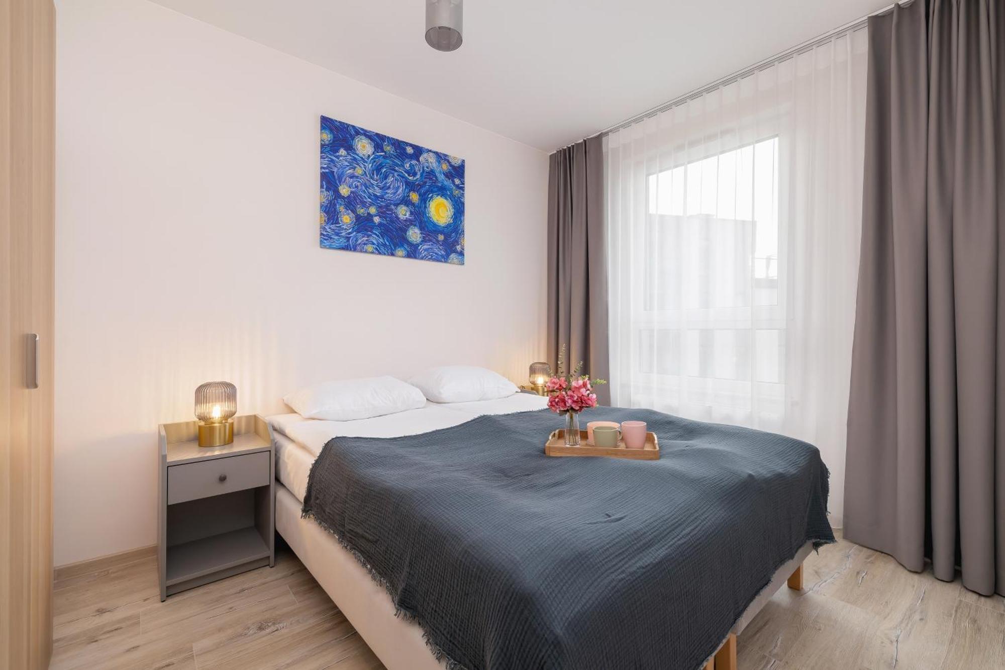 Cozy Apartments Laszkiewicza With Parking By Noclegi Renters Cracovia Exterior foto