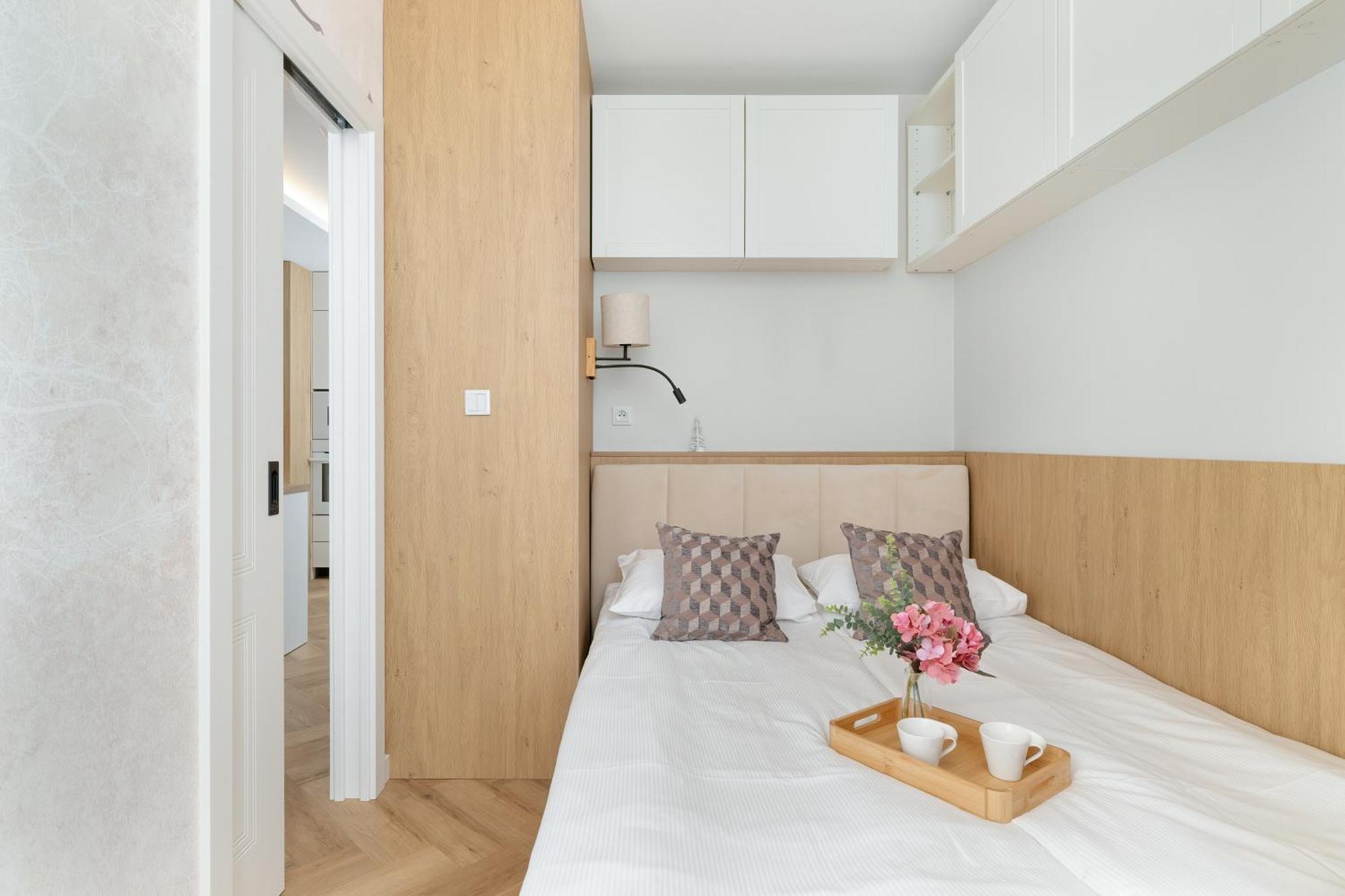 Cozy Apartments Laszkiewicza With Parking By Noclegi Renters Cracovia Exterior foto
